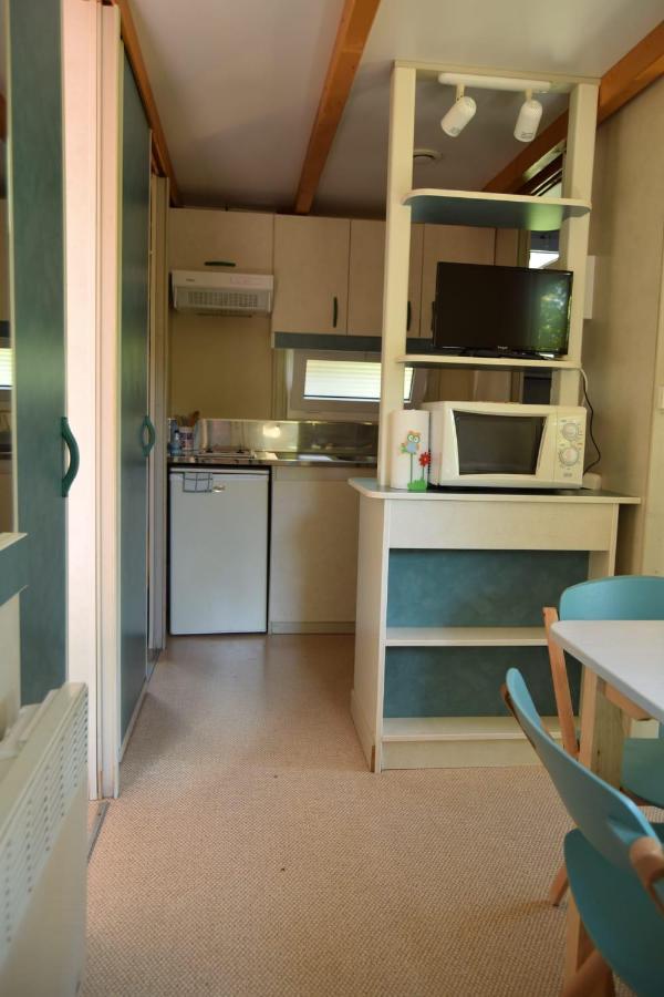 Bungalows, Camping Vega De Francia Sotoserrano Eksteriør billede