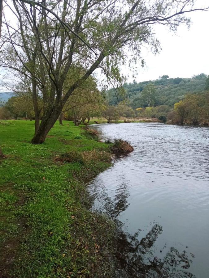 Bungalows, Camping Vega De Francia Sotoserrano Eksteriør billede