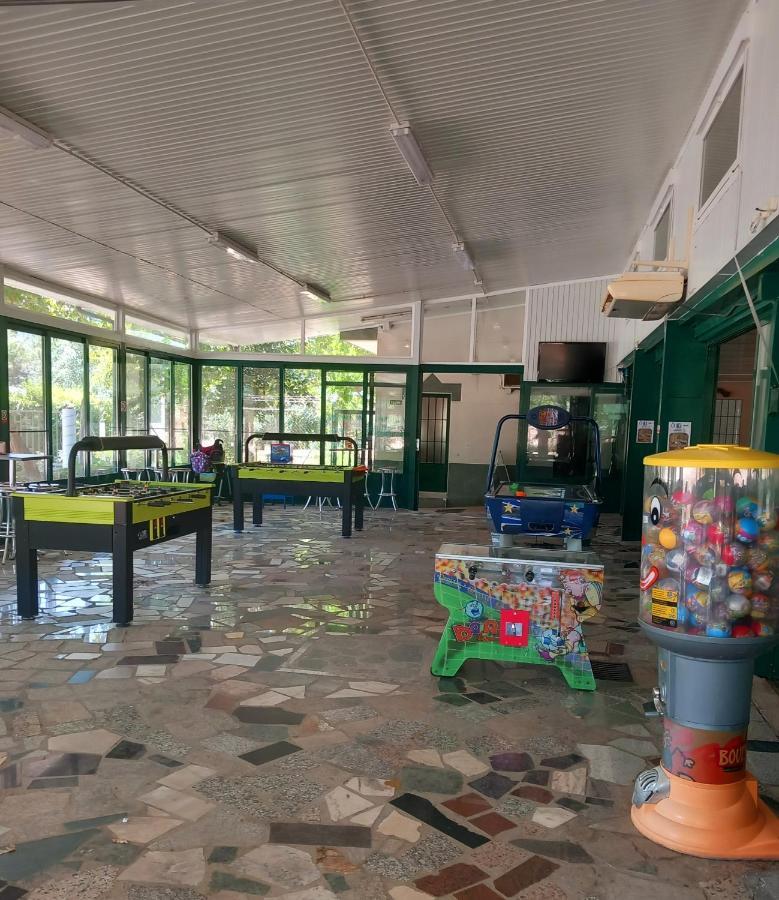Bungalows, Camping Vega De Francia Sotoserrano Eksteriør billede