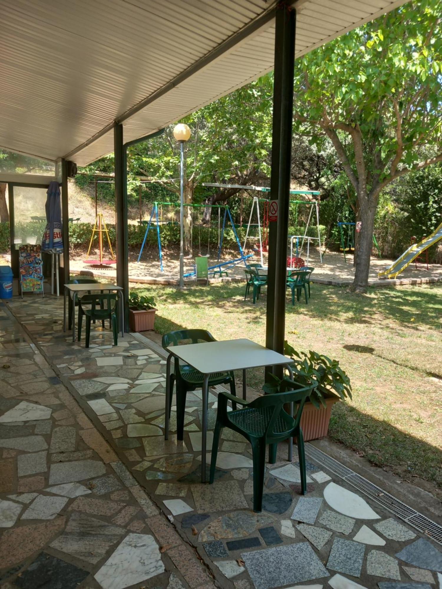 Bungalows, Camping Vega De Francia Sotoserrano Eksteriør billede